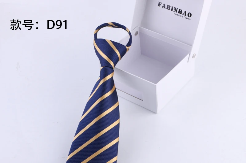 001 (30)