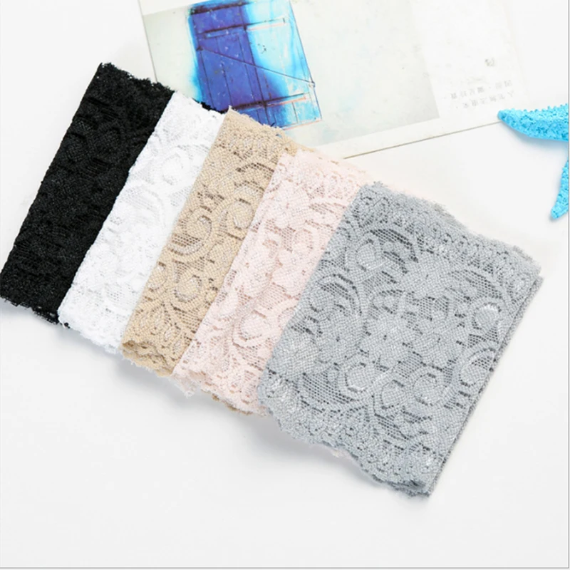 

ZEBERY 2PCS 8CM Lace Wrist Cover Breathable Bracers Anti-UV Lace Pattern Woman Wrist Cover Clothing Accessories