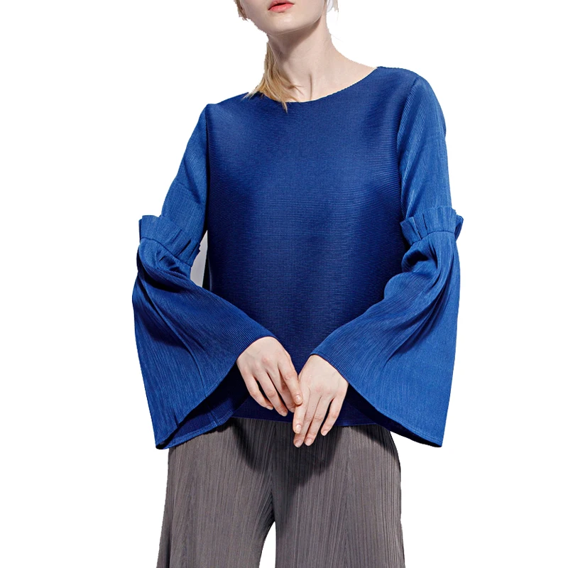 New Issey Pleats Auricular Lace Bell Sleeve