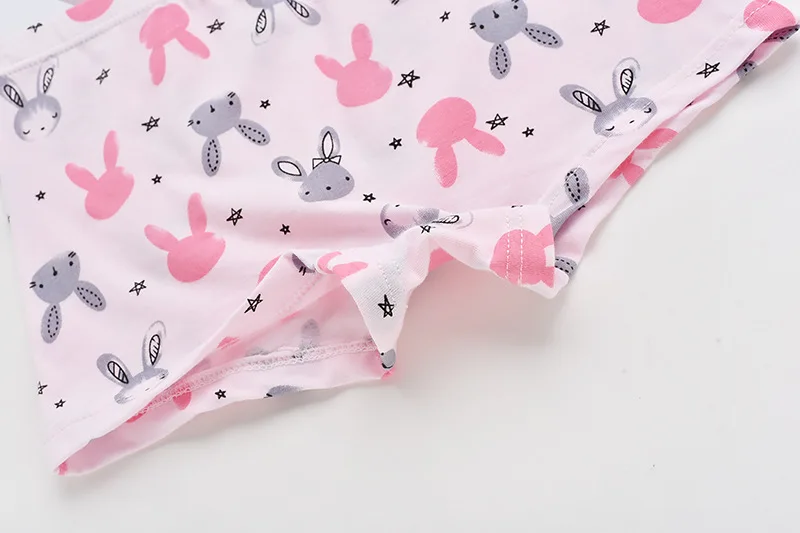 8 (11)