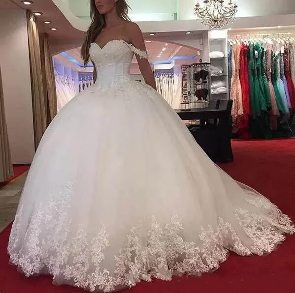 2018-popular-off-the-shoulder-wedding-dresses