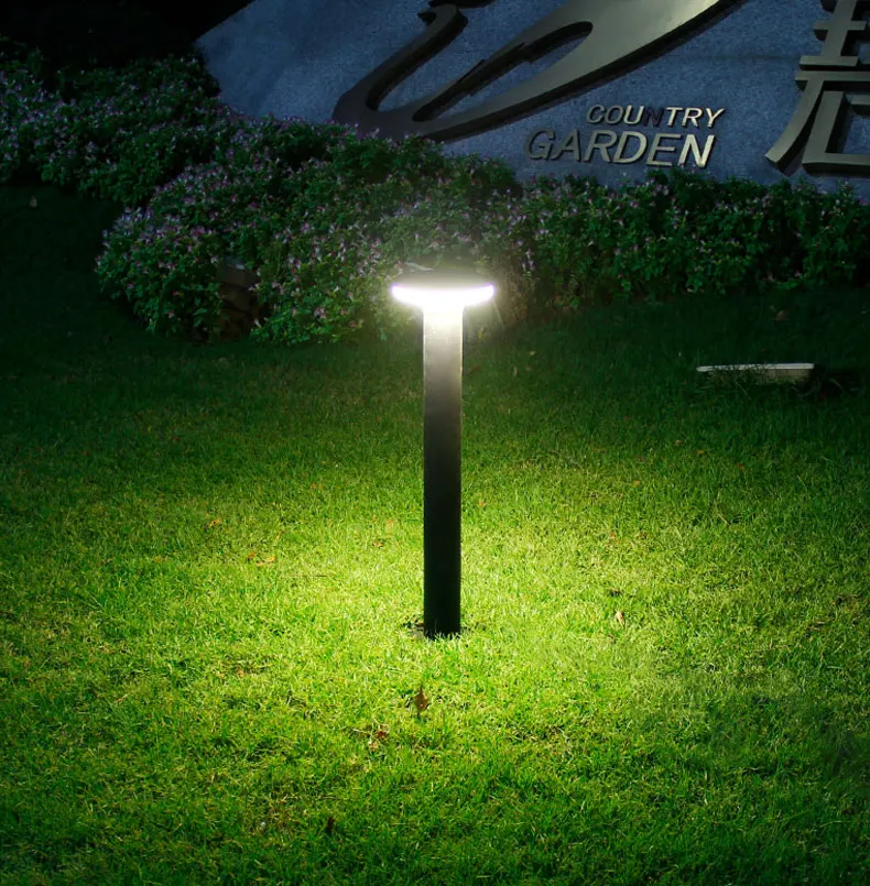 Outdoor waterproof street light garden lighting fixtures European lawn lamp household Luminaria