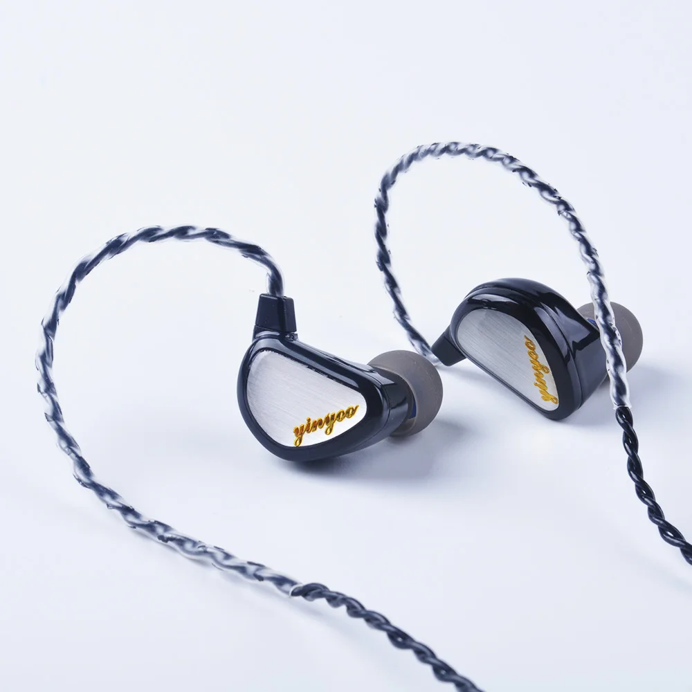 44-earphone