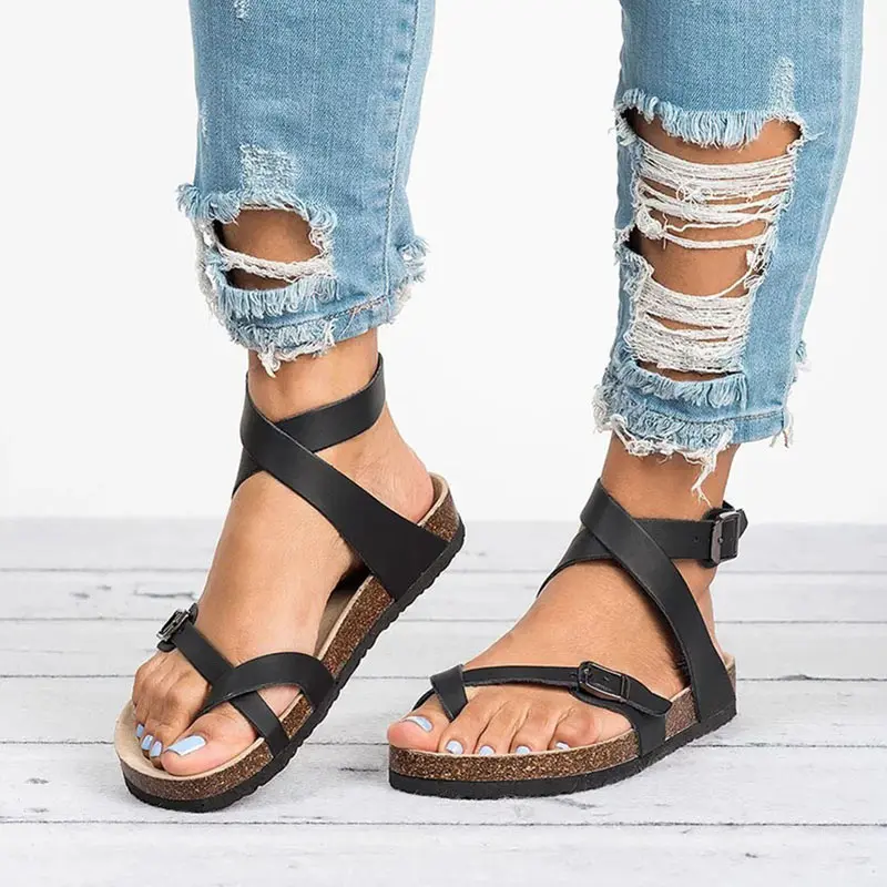 Classica Women Sandals 2019 Summer Shoes Women Leather Flat Sandals Beach Shoes Female Flip Flop Plus Size 43 Clog Sandale Femme