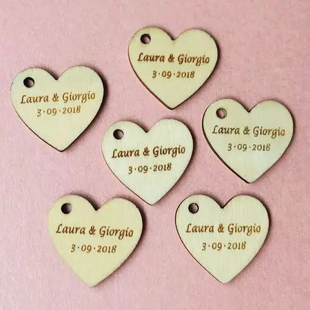 

100pcs Personalized Engraved Wood Love Heart Centerpieces Heart Wedding Table Decoration Favors Customized heart gift Tags 25mm