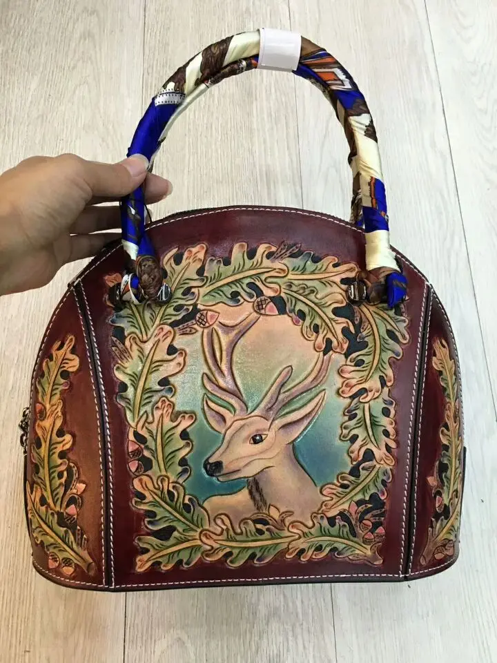 

2017 new arrival hand carving animal flower pattern genuine leather women shell handbags female bags fashion designer