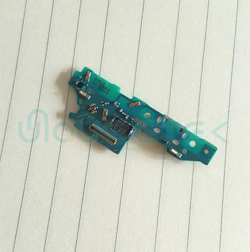 Mate 8  02_