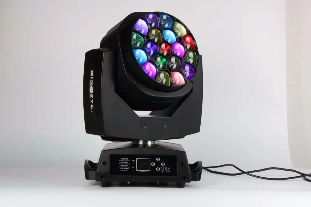 RGBW Colors Stage Lighting Each LED Controlled Independently 19*15W Bee