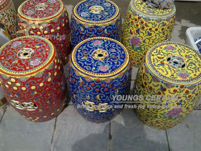 Blue Famille Rose Porcelain Ceramic Garden Stool End Table Blue Famille Rose Porcelain Ceramic Garden Stool End Table