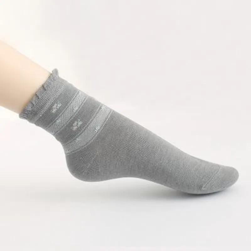 1 пара для женщин Цветочный Вышивка милые Sokken дышащие хлопковые носки в сетку впитывают пот носки для девочек