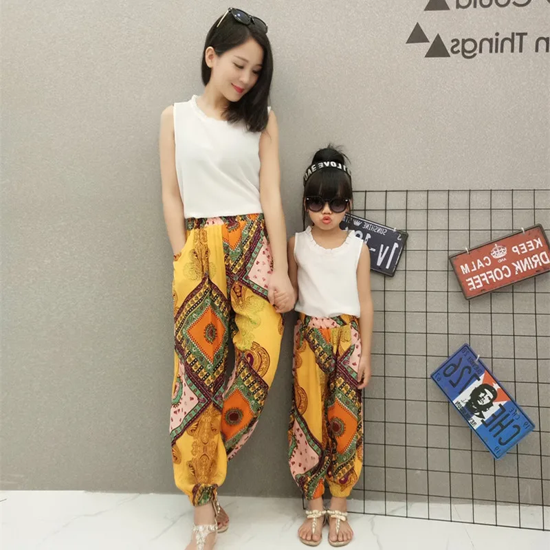 

Family matching mother daughter mommy and me clothes family look girls korean clothing women summer beach dress outfits 46