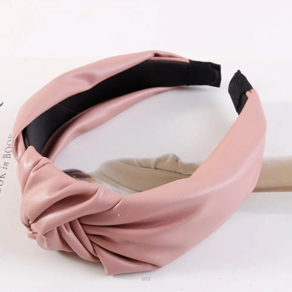 pink hairband Осенне-зимние повязки для волос, тюрбан, винтажные кожаные аксессуары для волос, искусственная кожа, широкая боковая повязка на голову - Цвет: pink hairband