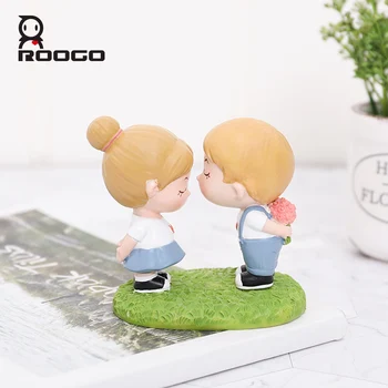 

Roogo Sweet Lovers Decor For Home Furnishing Resin Miniature Garden Accessories Creative Home Decorative Figurines Birthday Gift