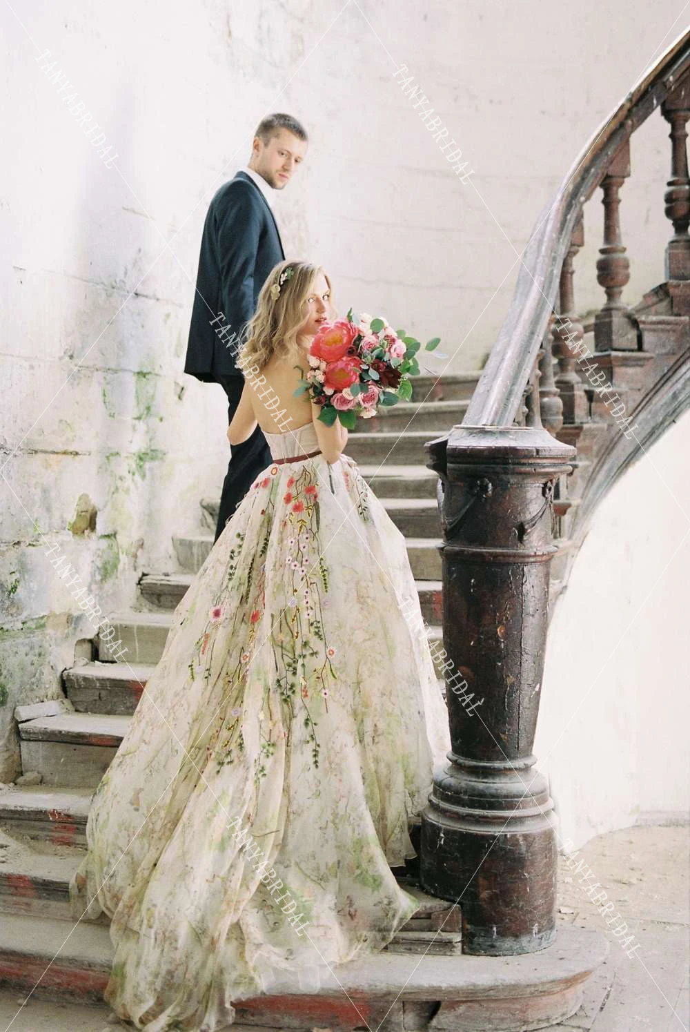 Цветные Новые Модные свадебные платья с цветами, кружевные Элегантные сказочные свадебные платья, летние богемные Vestidoe De Noivas DW151
