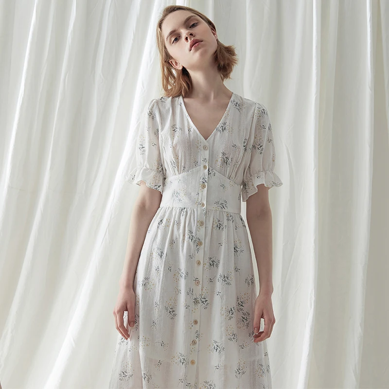 

2019Women Summer French Vintage V-Neck Elegant Slim Cotton Dress Ladies Retro Casual Loose Floral White Long Dress Formal Dress