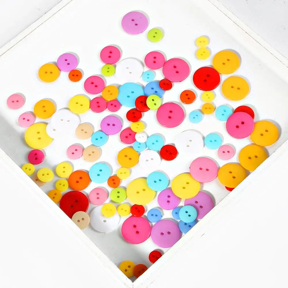 50 x BLACK RESIN 4 HOLE 14mm SEWING BUTTONS SCRAPBOOKING CRAFT ETC.,