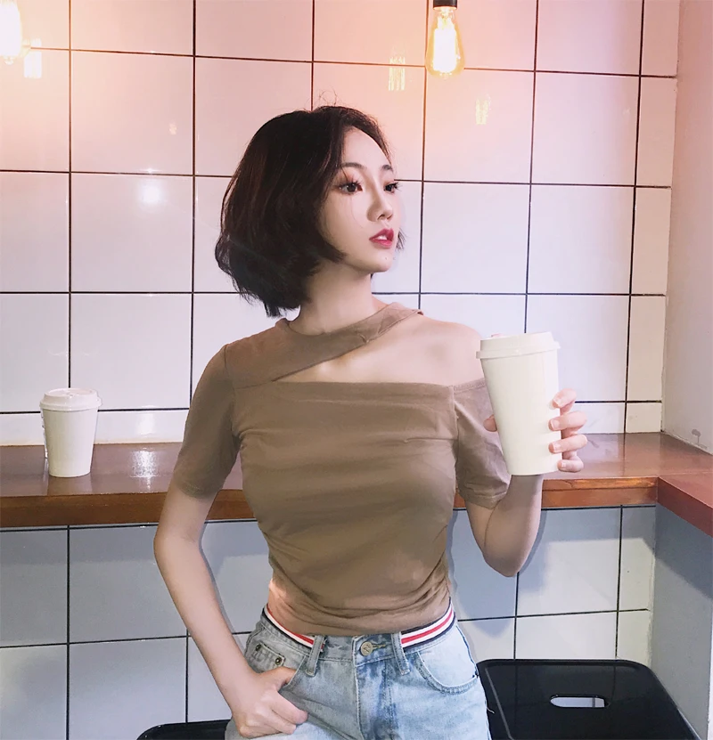 2018 الصيف الفتيات الأزياء غمد شيك الرسن الرقبة قصيرة الأكمام شيك المحاصيل T قمصان قمم السيدات الصلبة قبالة الكتف المحملات قمصان