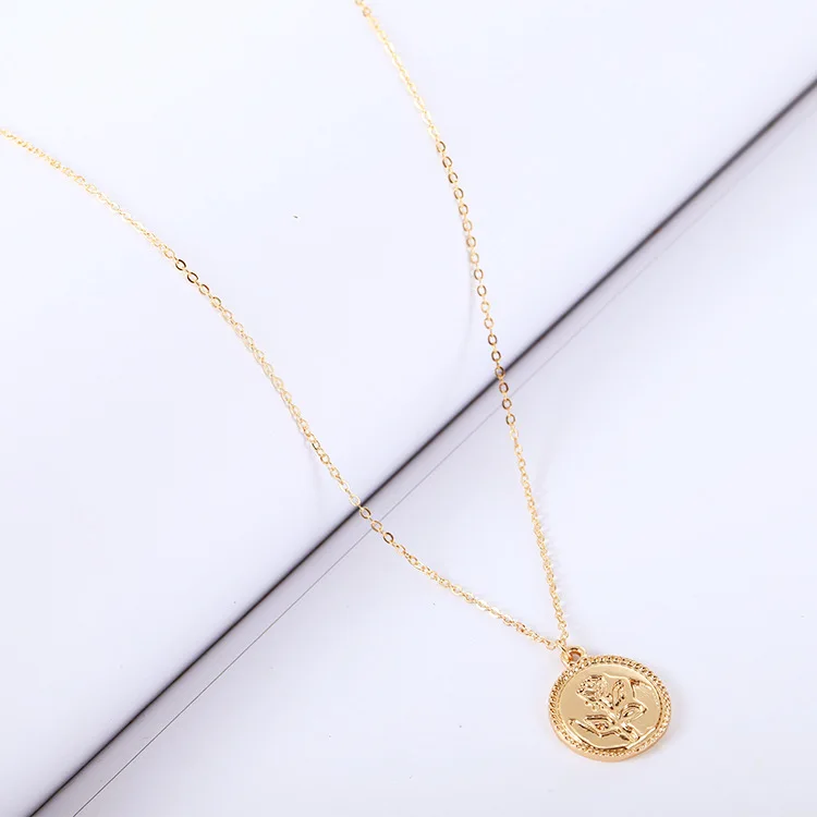 

European And American Fashion New Necklace Wild Single Layer Rose Pattern Creative Ladies Necklace Manufacturers Wholesale Sales