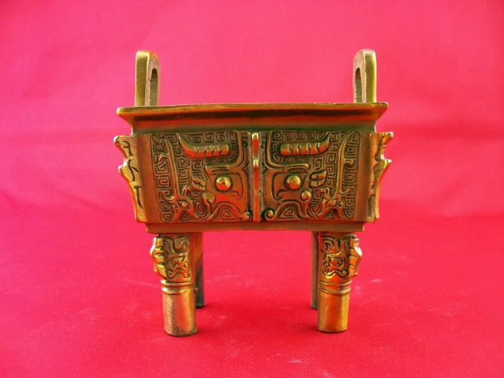 

Carving Work of Ar Copper brass fang ding fang ding brass basons home decoration accessories feng shui decoration