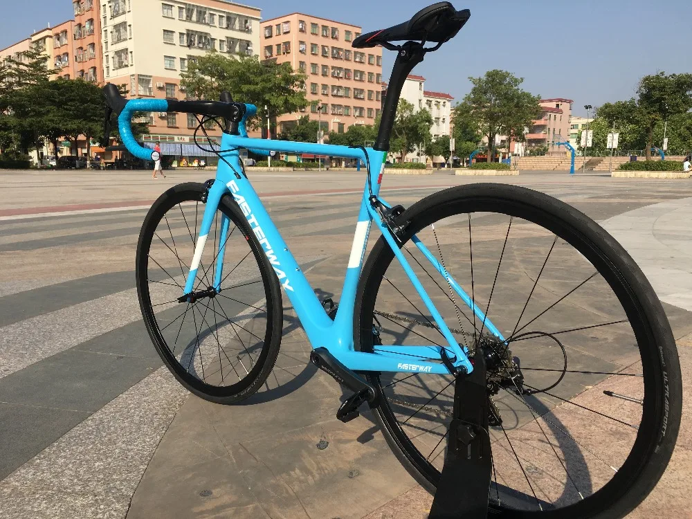 Cheap 700C carbon Road Complete Bike 22 Speed 105 5800 Groupset TAIWAN brand light blue sky FASTERWAY CLASSIC D brake 49/52/54/56/58 32 Cheap 700C carbon Road Complete Bike 22 Speed 105 5800 Groupset TAIWAN brand light blue sky FASTERWAY CLASSIC D brake 49/52/54/56/58 32