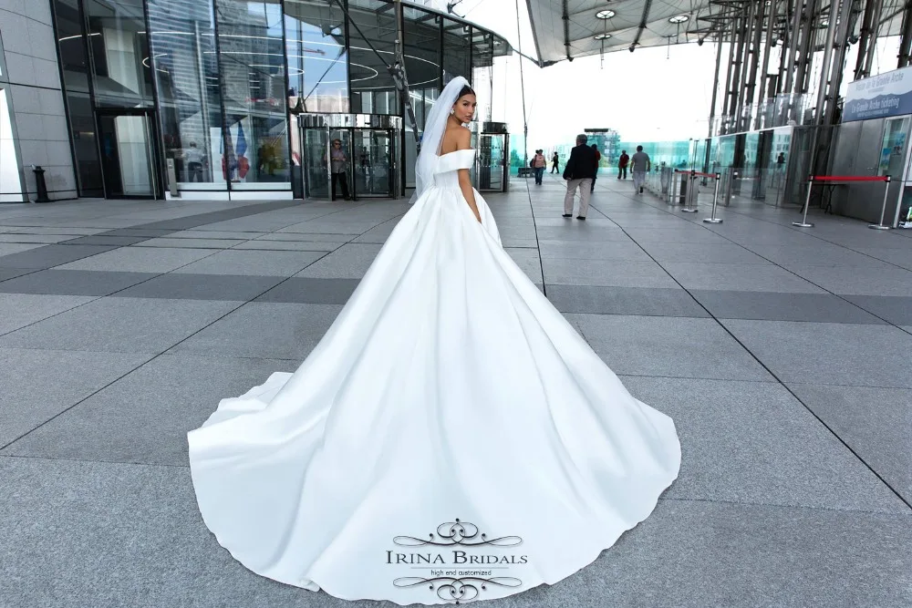 Irina Bridals gelinlik с открытыми плечами Простое Элегантное атласное свадебное платье принцессы