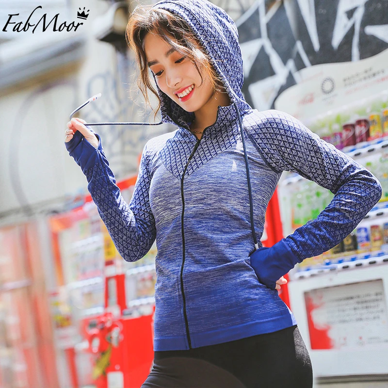 yoga jacket with thumb holes