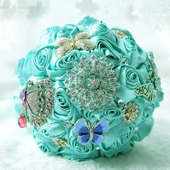 

Vintage Luxury Glitter Rhinestone Butterfly Brooch Artificial Roses Flower Bridal Bridesmaid Bouquet Wedding Decoration Gift