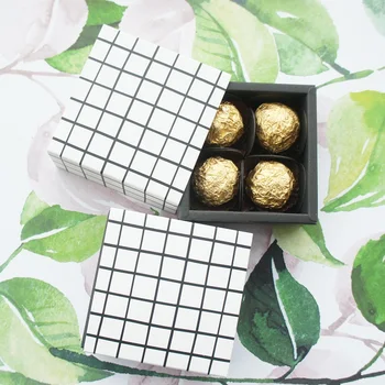 

8.9*8.9*3.5CM black white Lattice grid pattern 10 set Chocolate Paper Box valentine wedding Party Gifts Packing Boxes