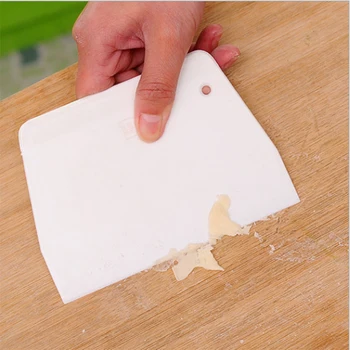 

2pc Pastry Cutters Trapezoidal Baking & Pastry Tools Plastic Scraper Scraping Board Butter Plastic Scraping Board Dough Cutting7