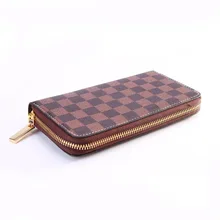 

2018 new Portable belt Men's Letter Long Clutch Bag PU Wallets Plaid Simple leisure Zipper purse Man's wallet Black coffee color