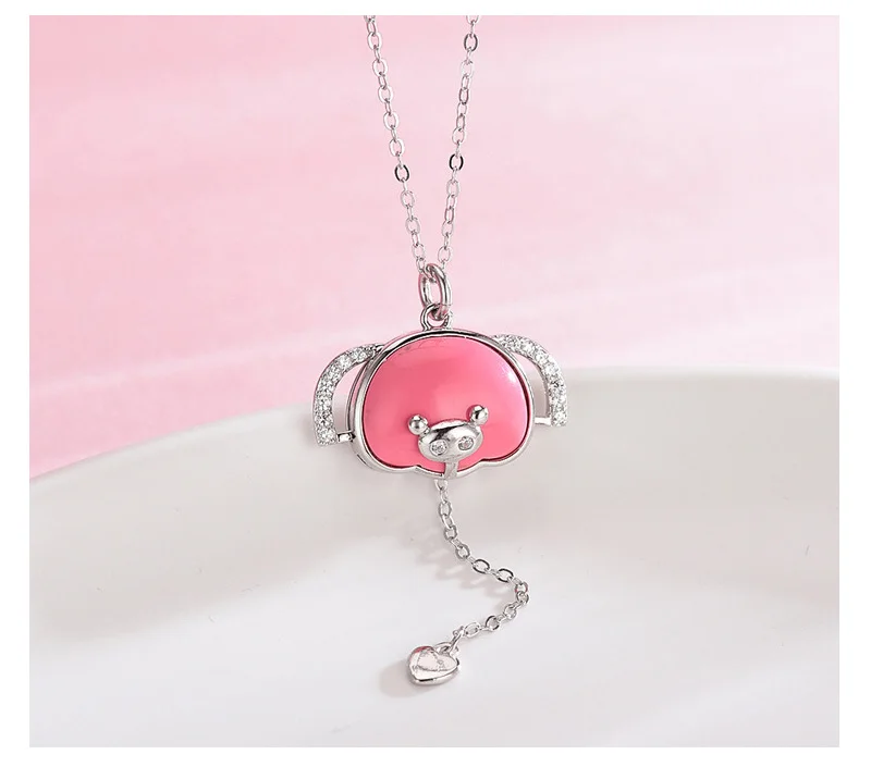 s925-Small-flying-pig-necklace_11