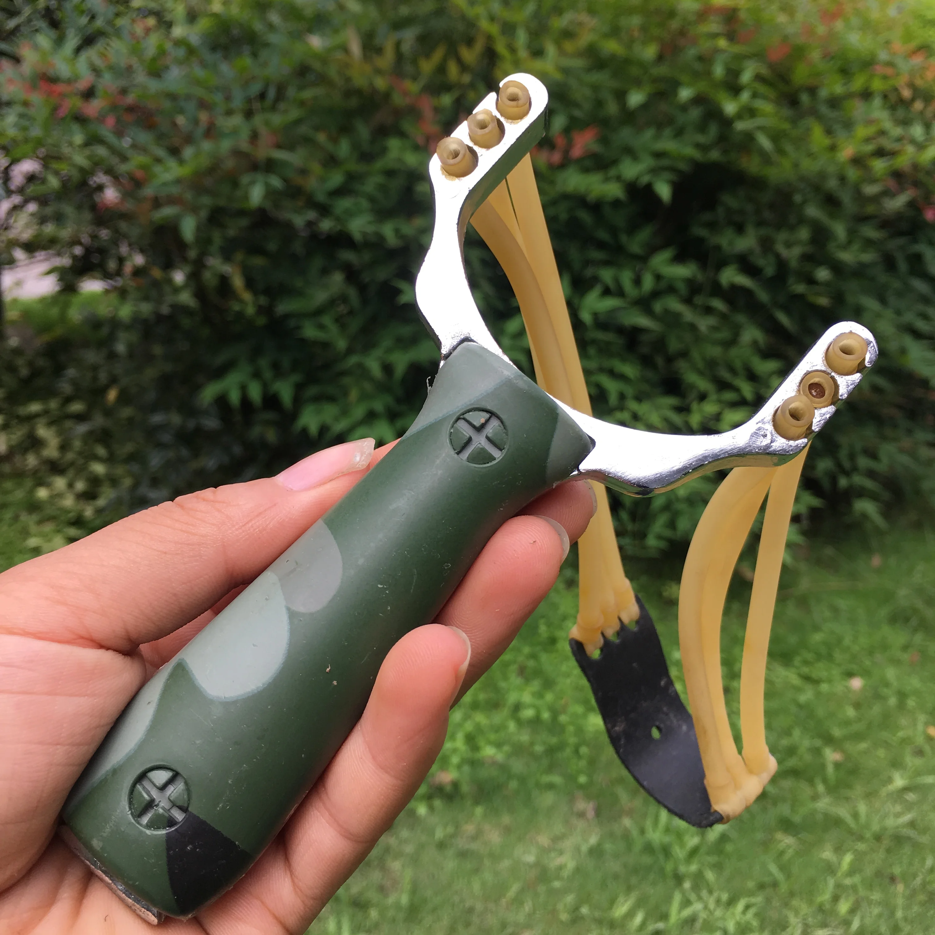 

1 Piece Camouflage EDC Outdoor Tool Velocity Elastic Slingshot Rubber Band for Catapult Hunting Camping Tools