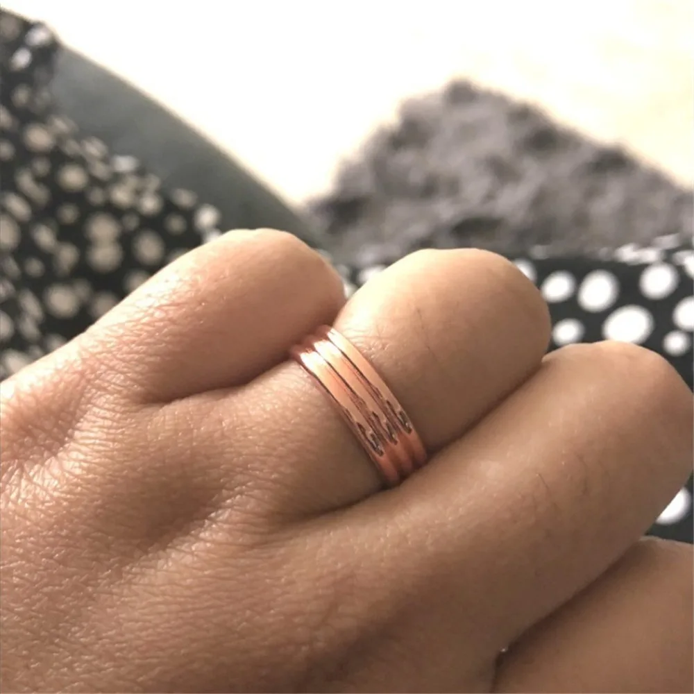 5b1602f4ca78ad4ebfae96e8-25-original