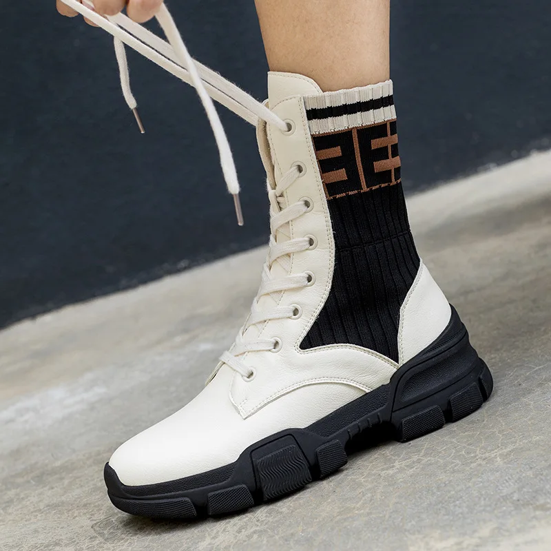

2018 new Martin boots British wind thick bottom muffin low elastic socks shoes large size 40-43 flat leather ankle boots.