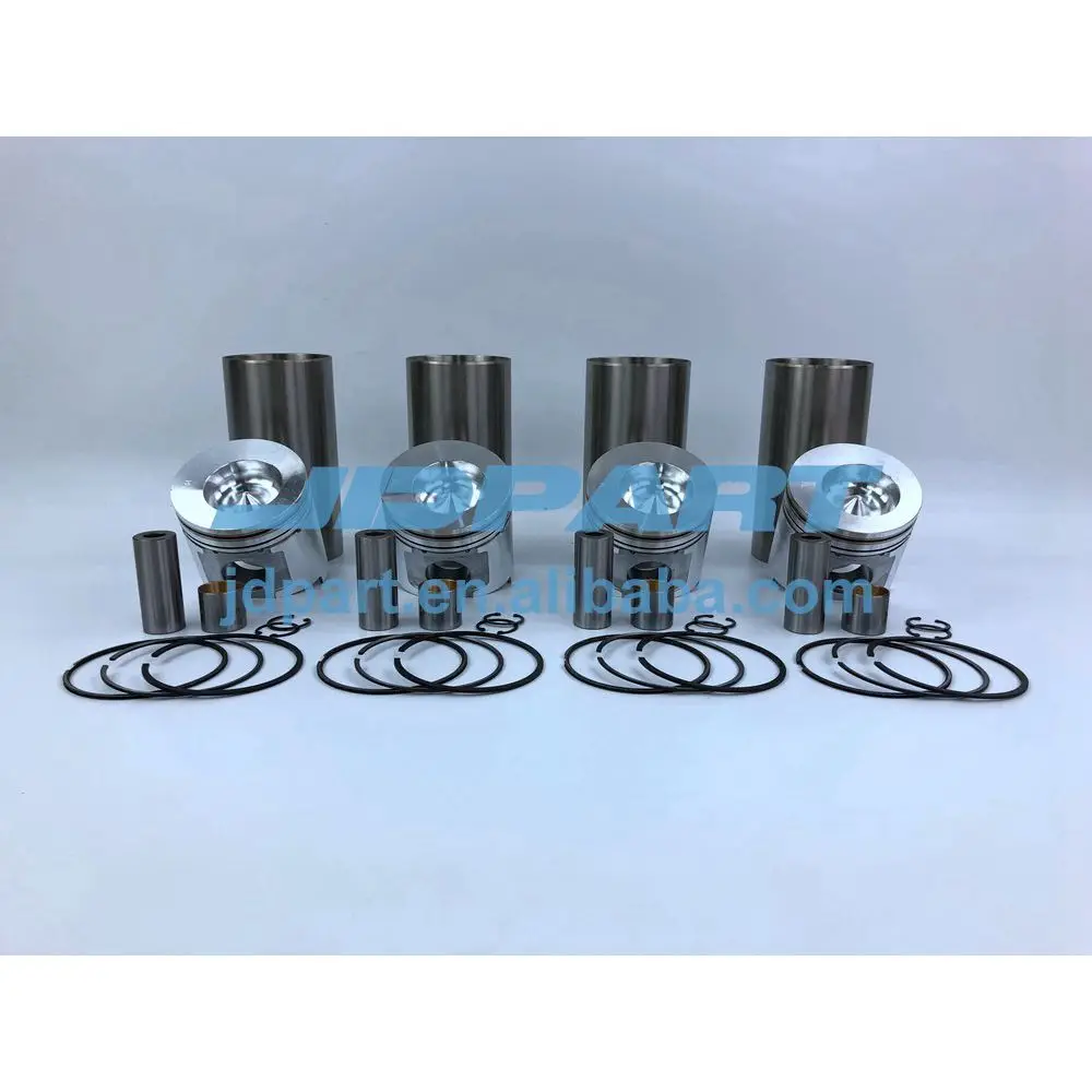 4TNE106 Engine 0382