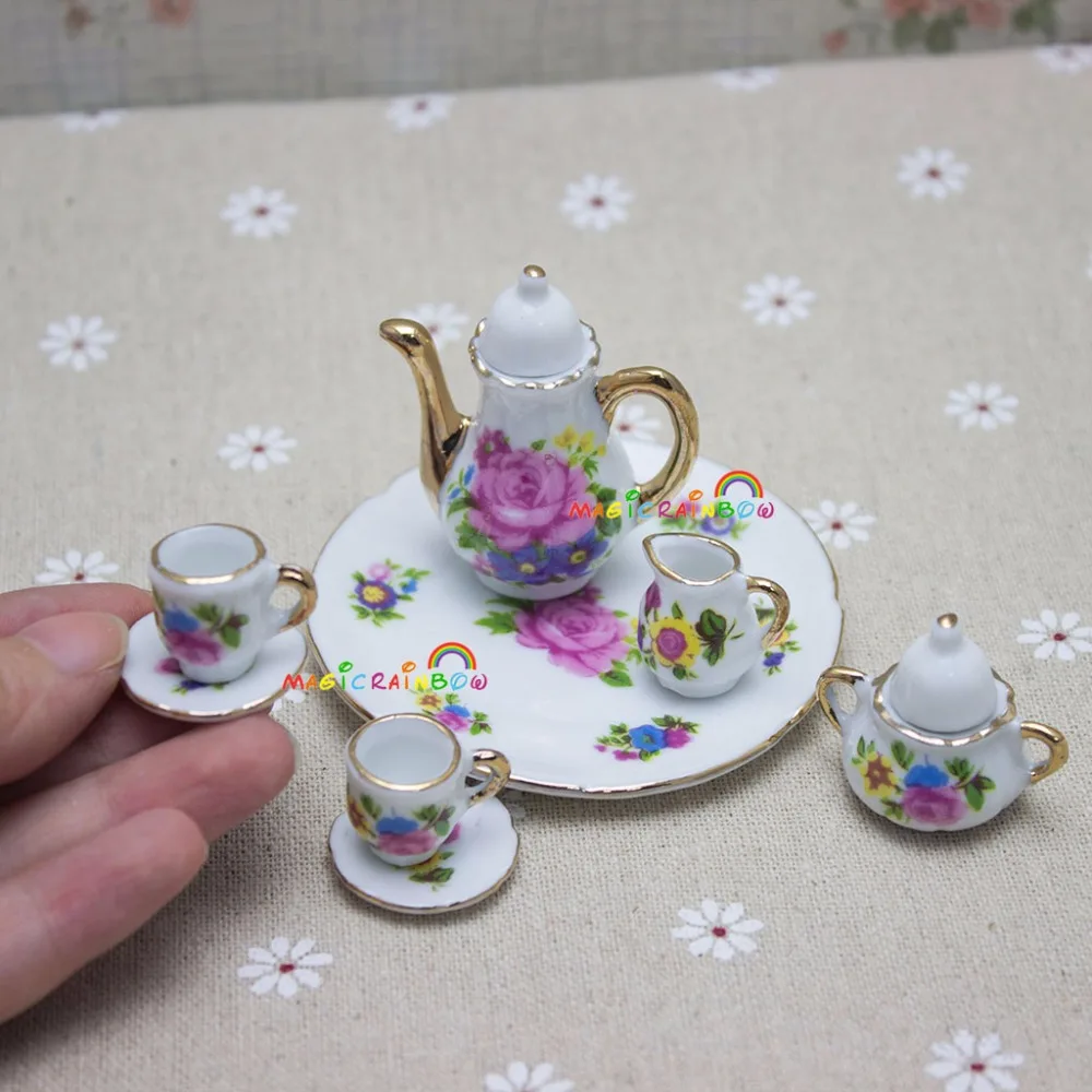 Кукольный домик миниатюры кухонный кофейный чайный сервиз фарфоровая тарелка тарелки кастрюли чашка чайник с красной розой узор 8 шт