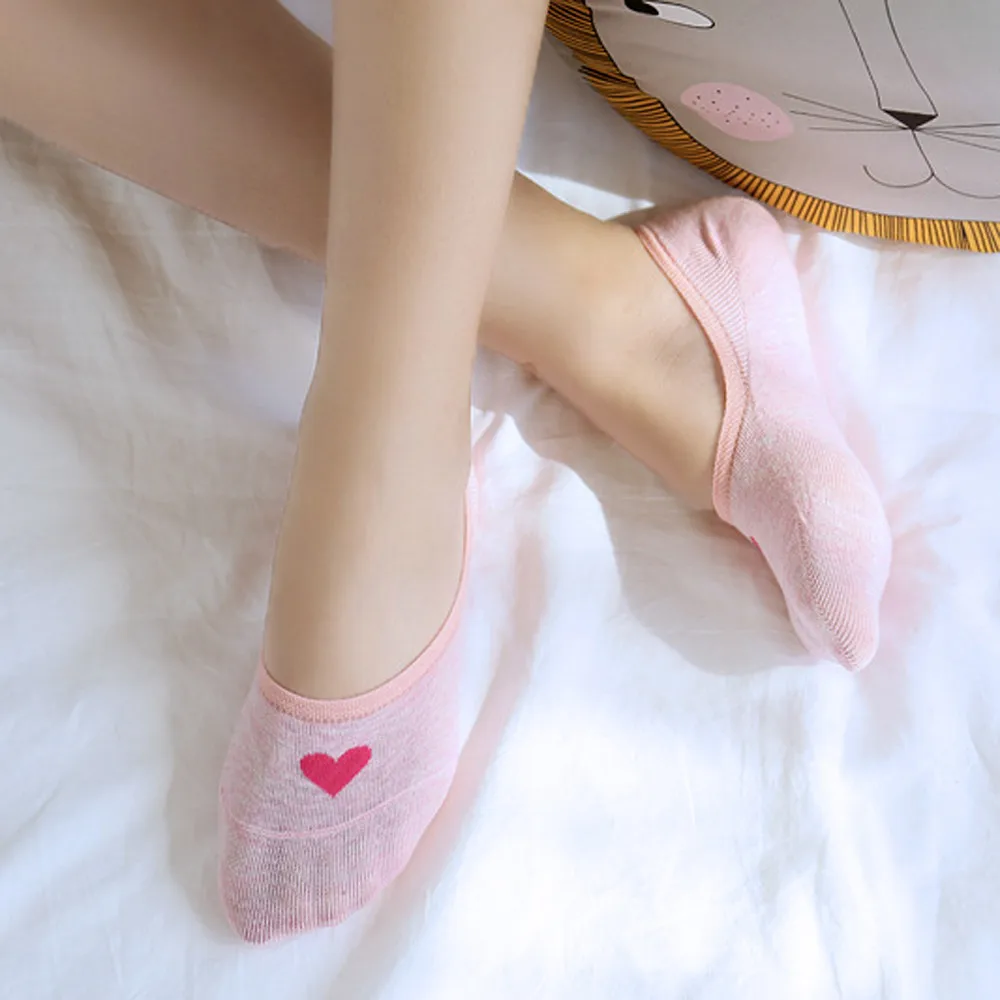 Women Boat Socks Women Candy-colored heart-Shaped Cotton Invisible Sockscalcetines mujerno show sockssocks shortchaussettes invi