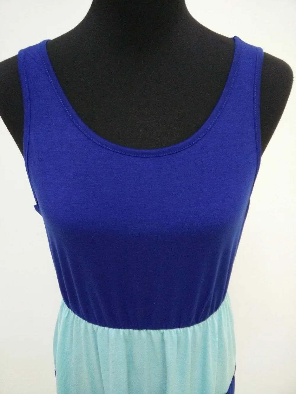 3022059703_1043344612