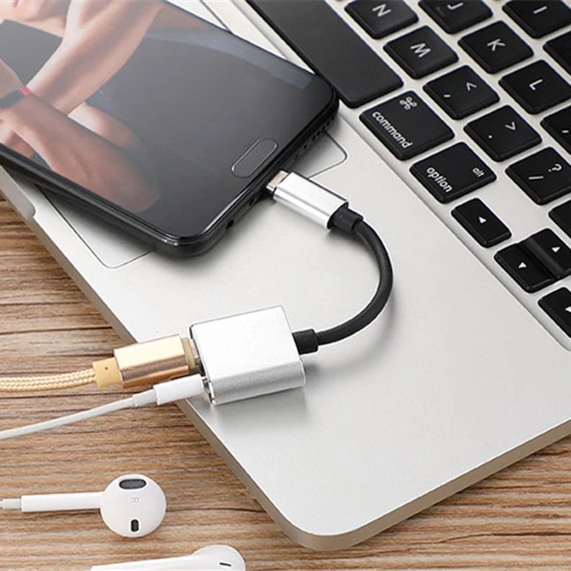

Type C Adapter Aux Audio Adapter USB Type C to 3.5mm Earphone Jack Adapter For Xiaomi Mi 6 Huawei Converter Silver
