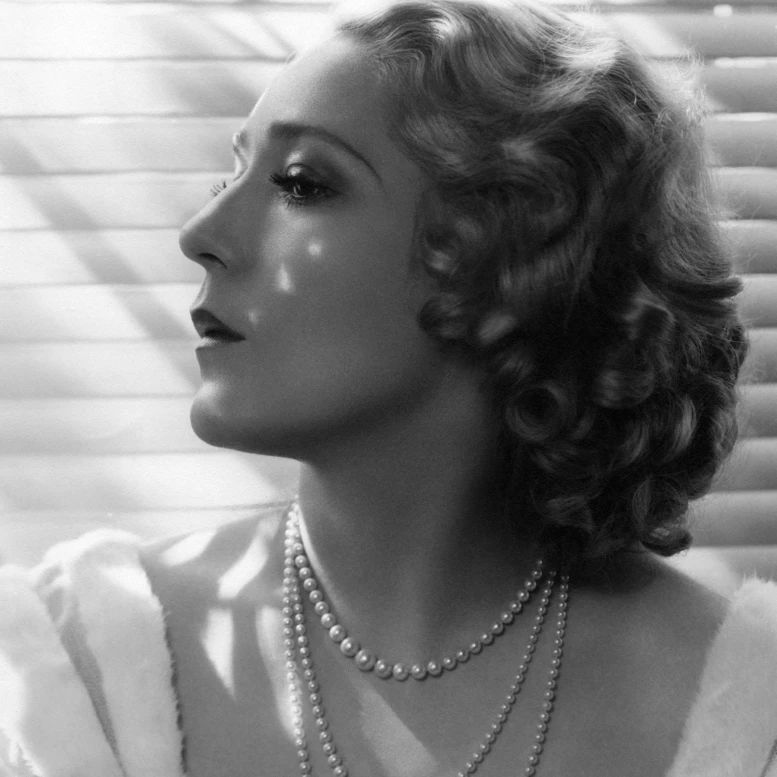 Mary Pickford 1930S Photo Print (16 x 20)