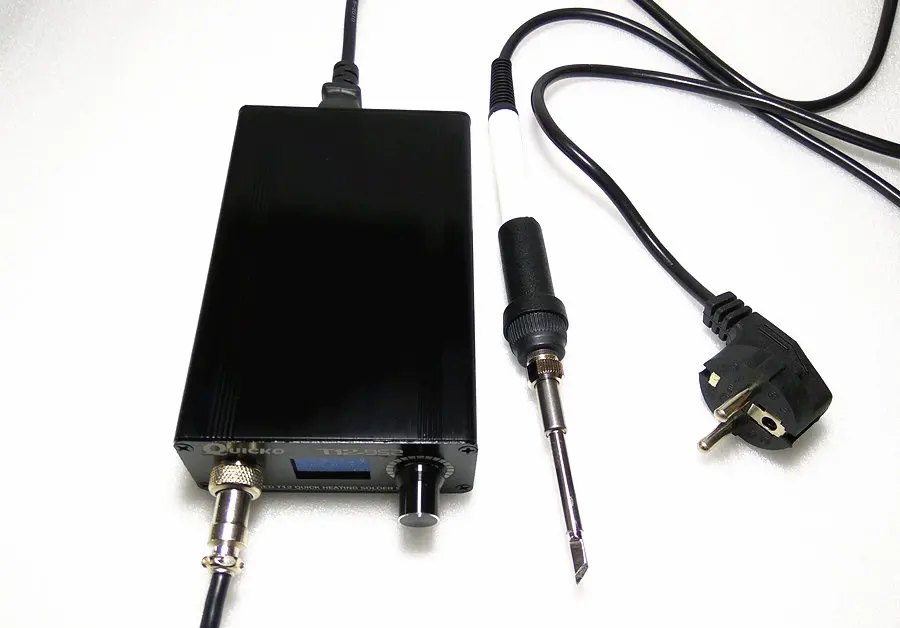 Goedkoop Quick Verwarming T12 soldeerstation elektronische lassen ijzer 2018 Nieuwe versie STC T12 OLED Digitale Soldeerbout T12 952 QUICKO