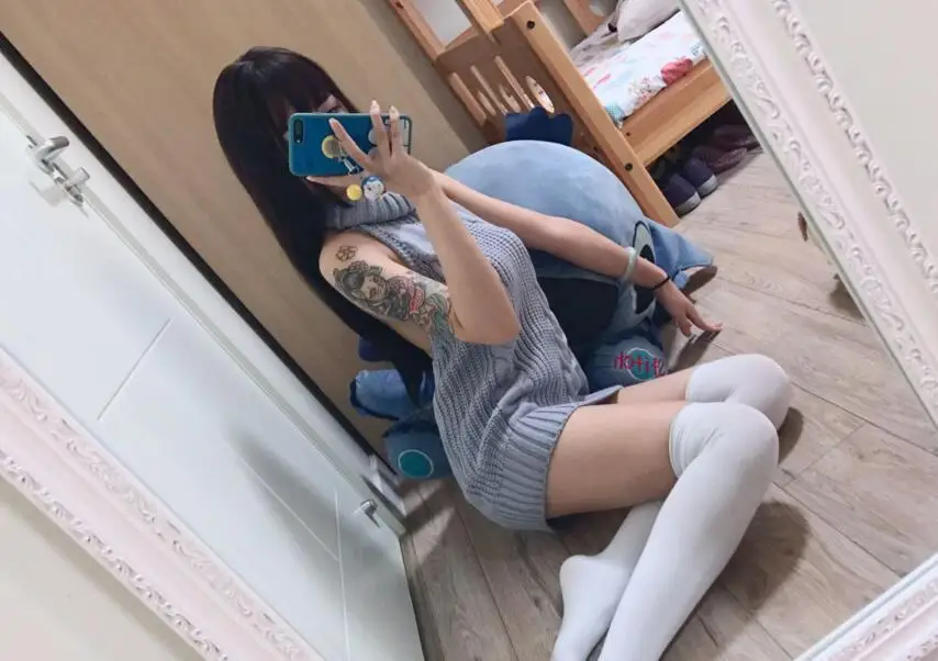 Sexy Virgin Killer Sweater Summer Fall Saxy Backless Turtleneck Pin Up Keyhole Sweaters Japanese Cosplay Knitted Womens Sweaters Sexy Virgin Killer Sweater Summer Fall Saxy Backless Turtleneck Pin Up Keyhole Sweaters Japanese Cosplay Knitted Womens Sweaters