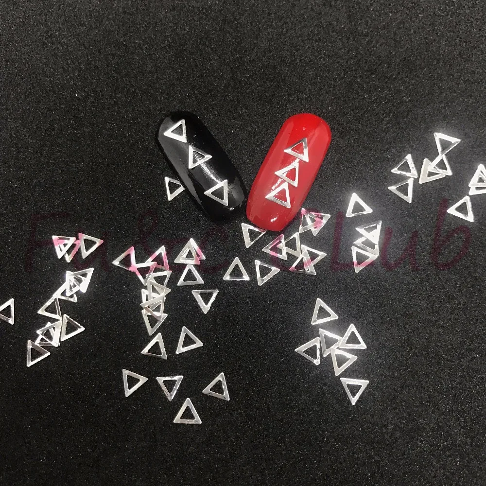 

50PSC new silver triangular rivet 3D nail art decoration, alloy armor, nail products