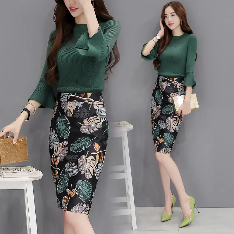 

outfit outfit female Korean version of fashion style temperament coat printed bag hip skirt half skirt two sets of