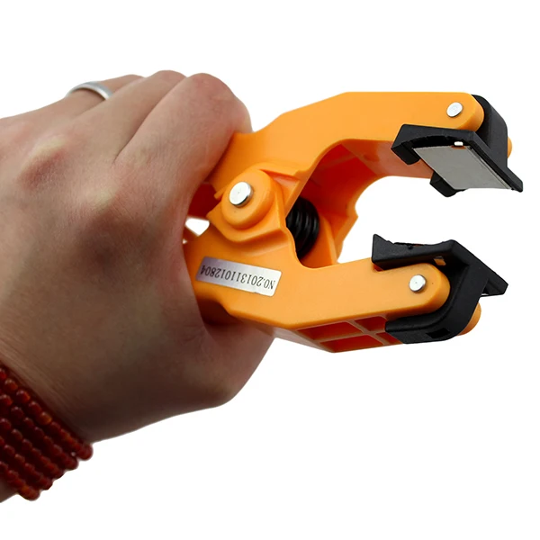 HT-05-Pipe-Clamp-Thermometer-Clamp-industrial-Temperature-Measurement-Lead-Thermocouple-40-200C-K-type-thermocouple(1)
