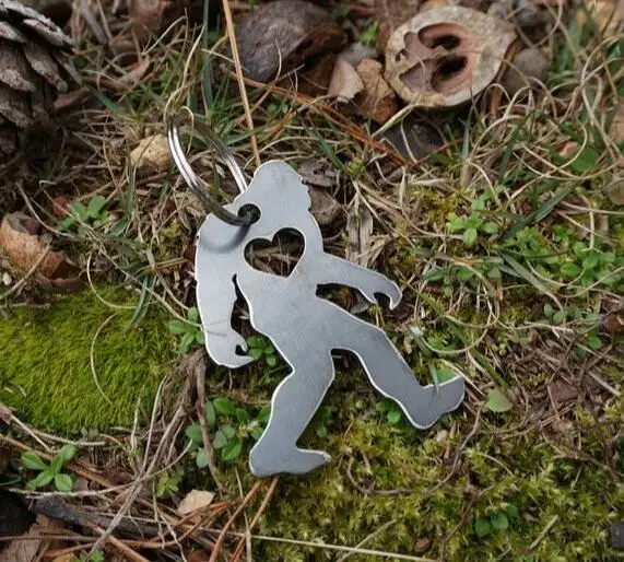 12 шт Bigfoot Sasquatch деревенский брелок