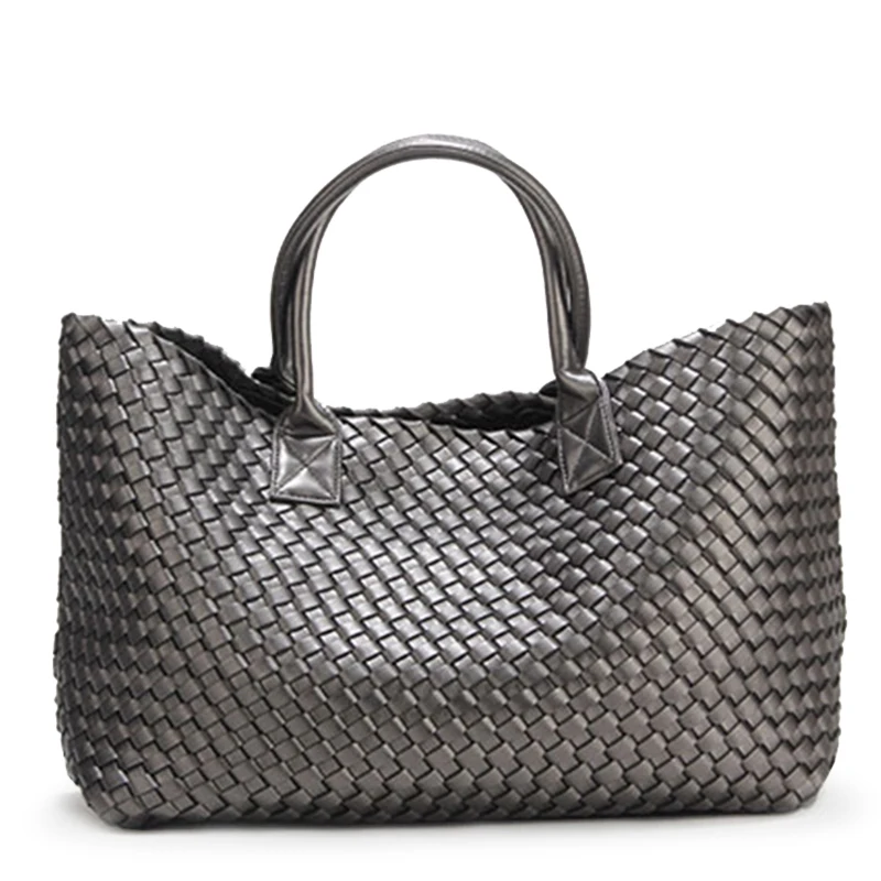 

2019 Woven handbags bales new tide hand shoulder large-capacity brand shopping basket bag Female bag travel leisure