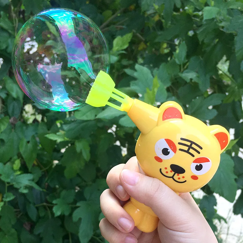 2018 Kids Soap Water Blowing Bubbles Gun Cartoon Animal Model Bubble Blower Machine Toy For Kids Children Water Gun juguete Gift 2018 Kids Soap Water Blowing Bubbles Gun Cartoon Animal Model Bubble Blower Machine Toy For Kids Children Water Gun juguete Gift