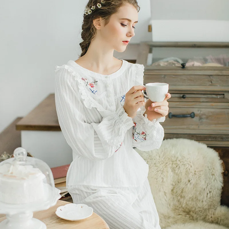 conjunto-de-pijamas-de-algodon-de-princesa-para-mujer-ropa-de-dormir-retro-europea-otono-e-invierno-nuevo-qw1701