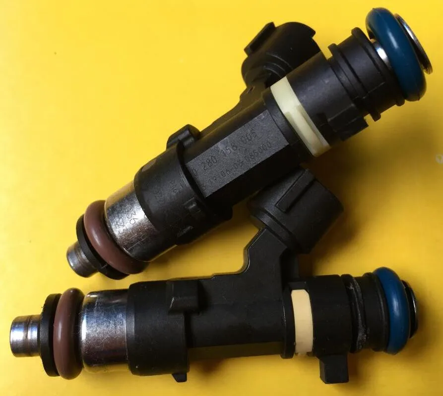 4pcs / Set Original Fuel Injectors 0280158005 0280 158 005 16600 7Y000